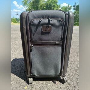 TUMI - Alpha International 4-Wheeled Carry-On Luggage - 22”
